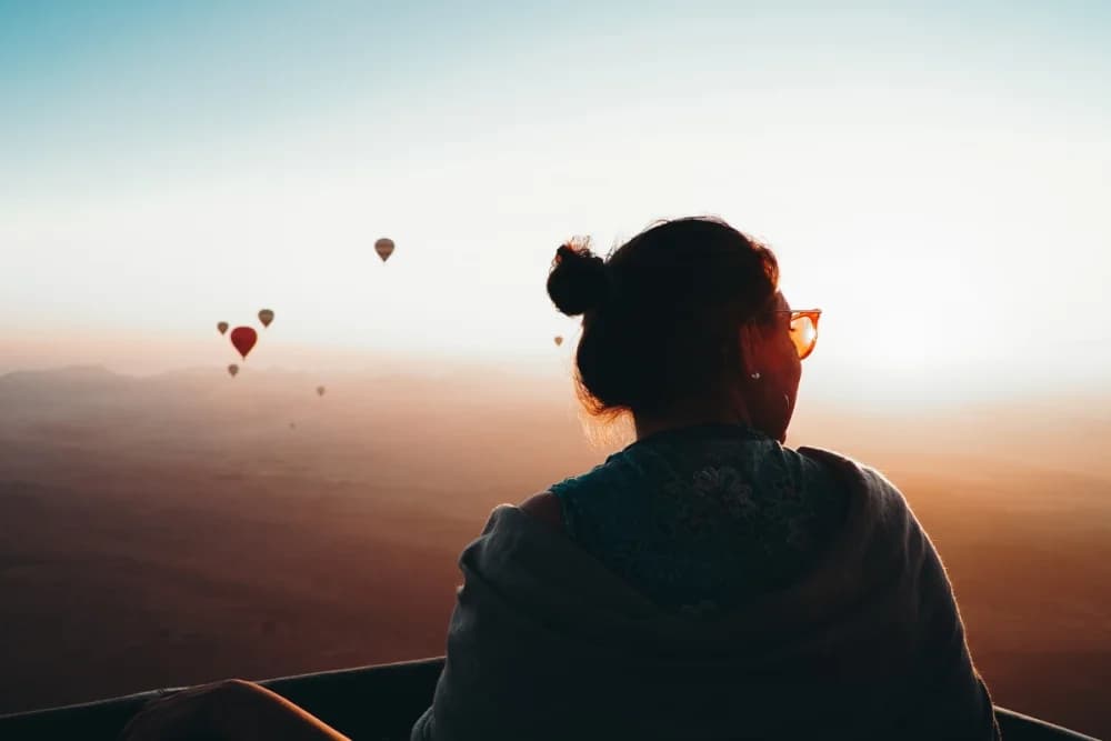 Marrakech VIP Hot Air Balloon Ride – Private transfer + Breakfast in Flight + Flight Certificate