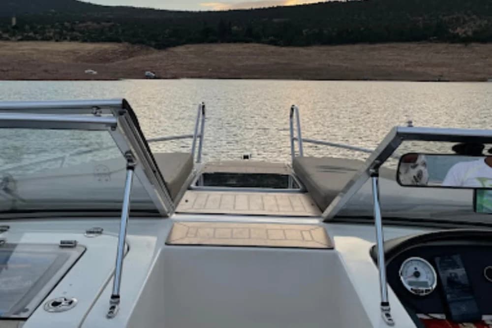 Bin El Ouidane Boat Tour – 1 Hour (Up to 12 People) + Music + Tajine on Board - 2